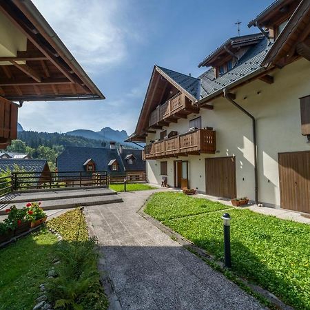 Le Coccinelle Lägenhet Tarvisio Exteriör bild