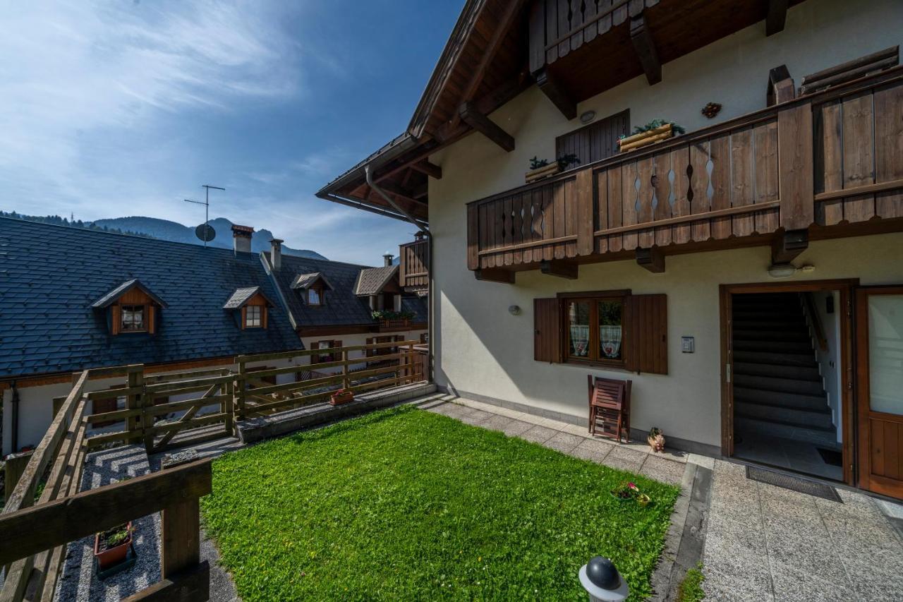 Le Coccinelle Lägenhet Tarvisio Exteriör bild